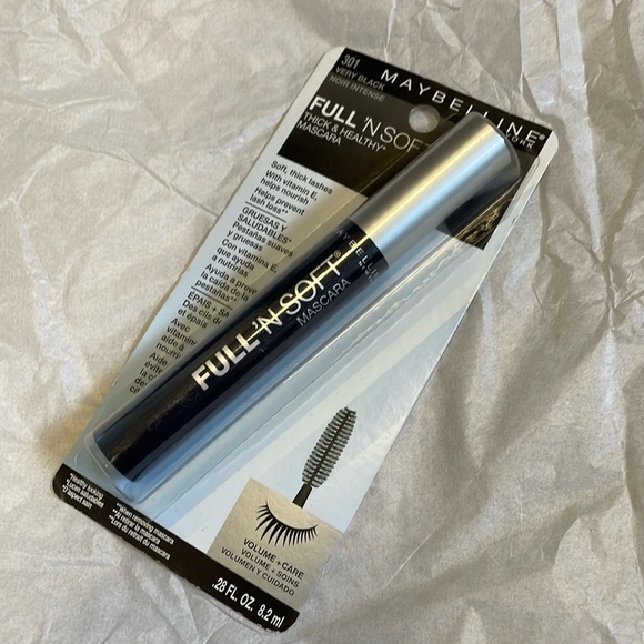 Maybelline Full N Soft Washable Mascara, Very Black - Picture 1 of 3